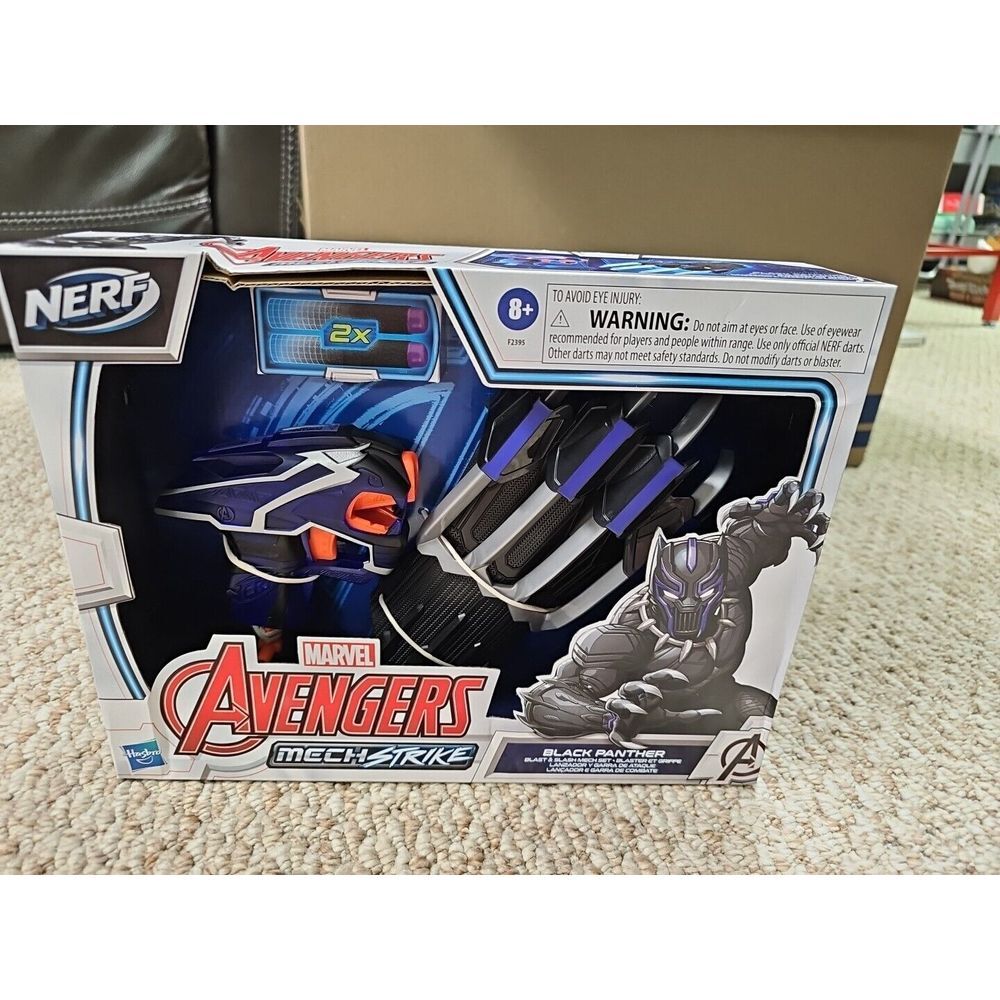 NERF Marvel Avengers Mech Strike Black‎ Panther Blast and Slash Mech Set Hasbro